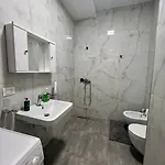 Urban Oasis Magnet Apartament *
